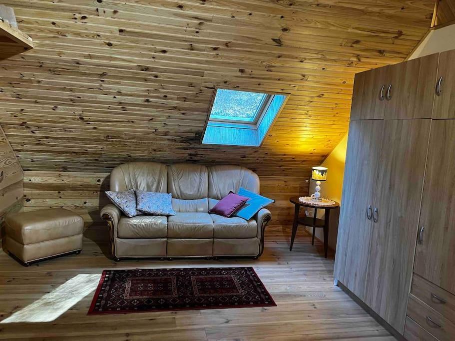 Gite A La Ferme Au Coeur De L'Auvergne Saint-Hippolyte  Zewnętrze zdjęcie